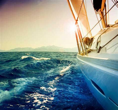 Cruise the waves with Magic Boats rental services